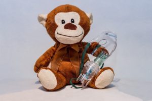 小児喘息の治療である吸入器